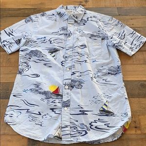 Old Navy Men’s Sailboat Slim Shirt Small